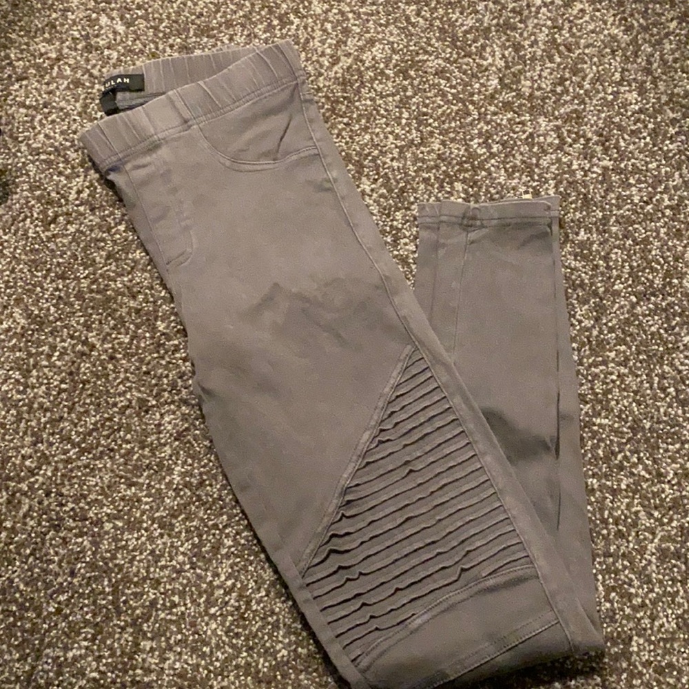 Gray Pant